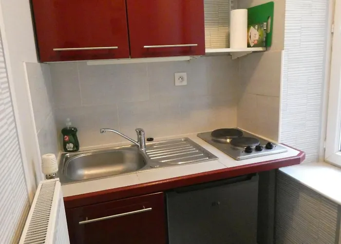 Beau F3 Proche Hopital Central, Thermal Апартаменты